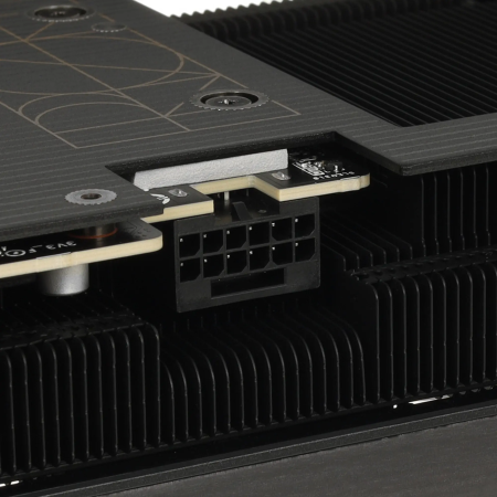 Видеокарта ASUS GeForce RTX 5080 ProArt OC Edition (PROART-RTX5080-O16G) 16 Гб черный