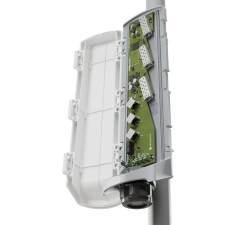 Коммутатор MikroTik GPERx6 (CSS606-1G-2Gi-3S+OUT) белый
