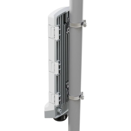 Коммутатор MikroTik GPERx6 (CSS606-1G-2Gi-3S+OUT) белый